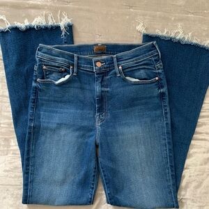 MOTHER Women's Straight Leg Jeans in Medium Blue with Frayed Hem